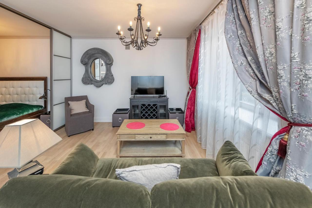 Luxury Gaono Apartments Vilnius Old Town I Self Check In I Free Private Parking Екстер'єр фото