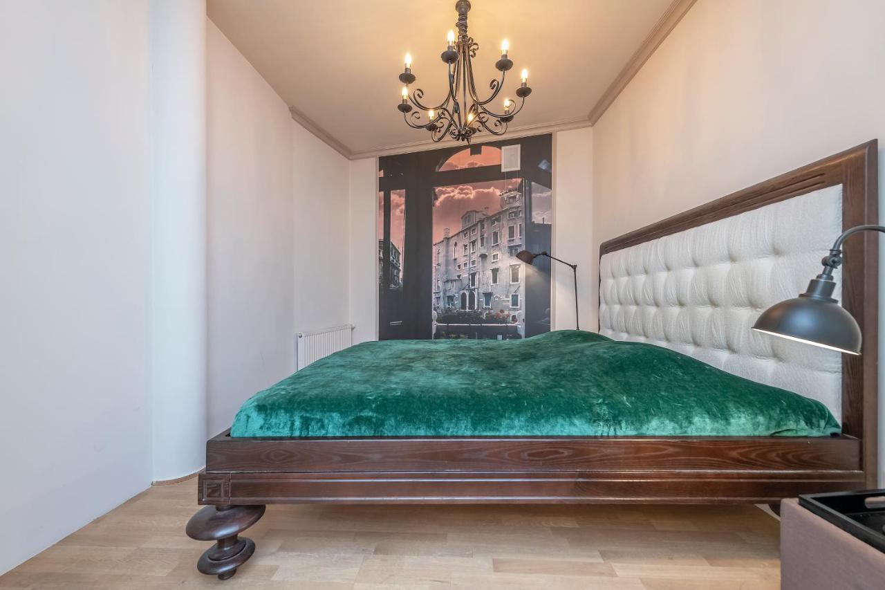 Luxury Gaono Apartments Vilnius Old Town I Self Check In I Free Private Parking Екстер'єр фото